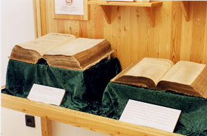 Karolyi-gaspar-muzeum-es-bibliakiallitas-Gonc